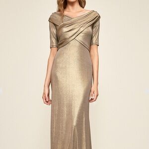 GIGI METALLIC GOWN